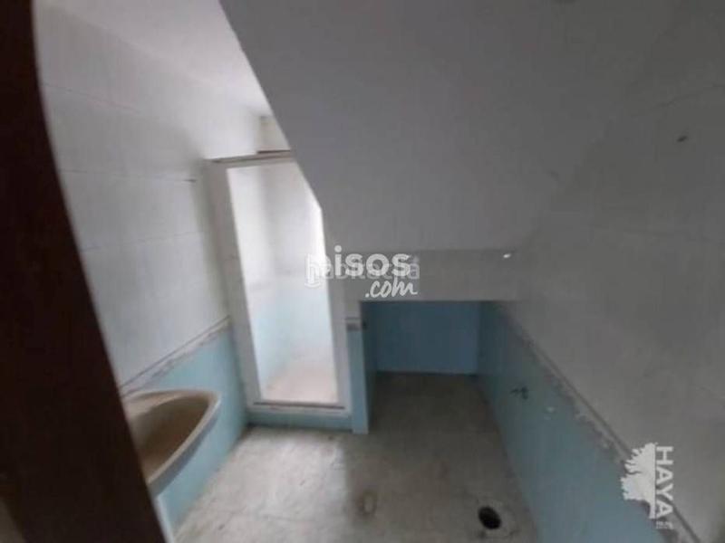 Foto b9a02815-3e79-4aa5-8912-f394a179c81f. Casa adossada amb aparcament a Brazatortas