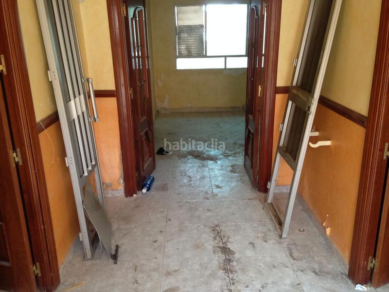 Foto 7a7bf6d2-9f13-4538-b29c-ceb7f3ad8023. Maison jumelée dans Centro Puertollano