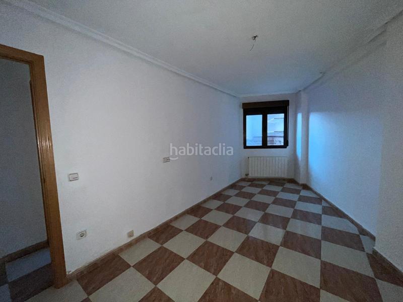 Foto 0c74a34d-c2a3-445b-9857-5f2e37273dc4. Appartement dans calle san antón 18 dans Manzanares