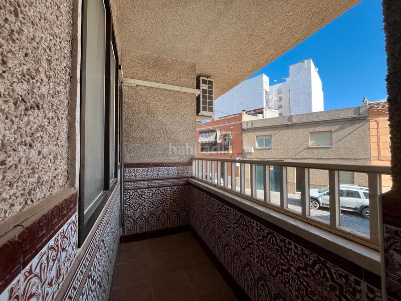 Foto 98e2b21b-fc45-43c5-bb6e-ff79cad15141. Appartement dans calle san antón 18 dans Manzanares