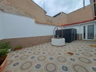 Maison  Calle enrique granados. Casa en venta en una sola planta, zona libertad