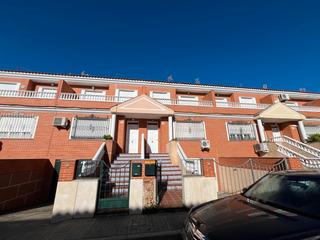 Casa adossada a Travesía gañanes 13. Casa adosada en travesía gañanes 13 tomelloso