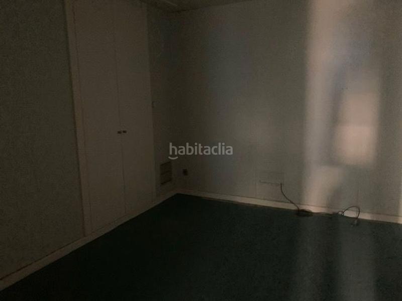 Foto 1c3111f1-24a3-4ec5-acfb-d7e4efc4b9f2. Alquiler local comercial en plaza constitución s/n ¡oportunidad única para tu negocio! en Puertollano