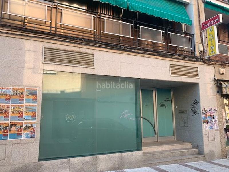 Foto e785a504-2f6e-4962-88eb-d24ed241aefc. Alquiler local comercial en plaza constitución s/n ¡oportunidad única para tu negocio! en Puertollano