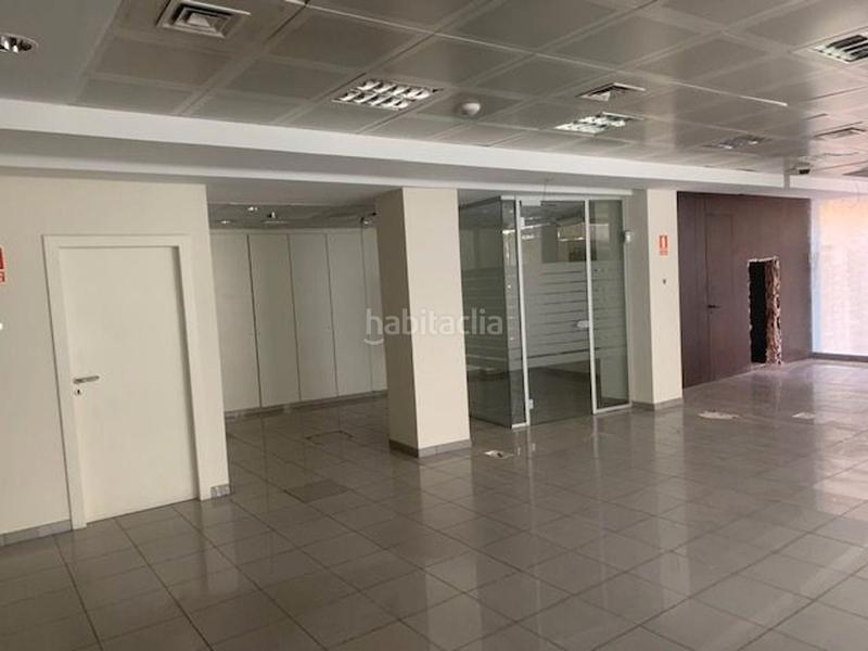 Foto f982aa27-ed4b-40c4-8ac2-75d268b4f7b6. Alquiler local comercial en plaza constitución s/n ¡oportunidad única para tu negocio! en Puertollano