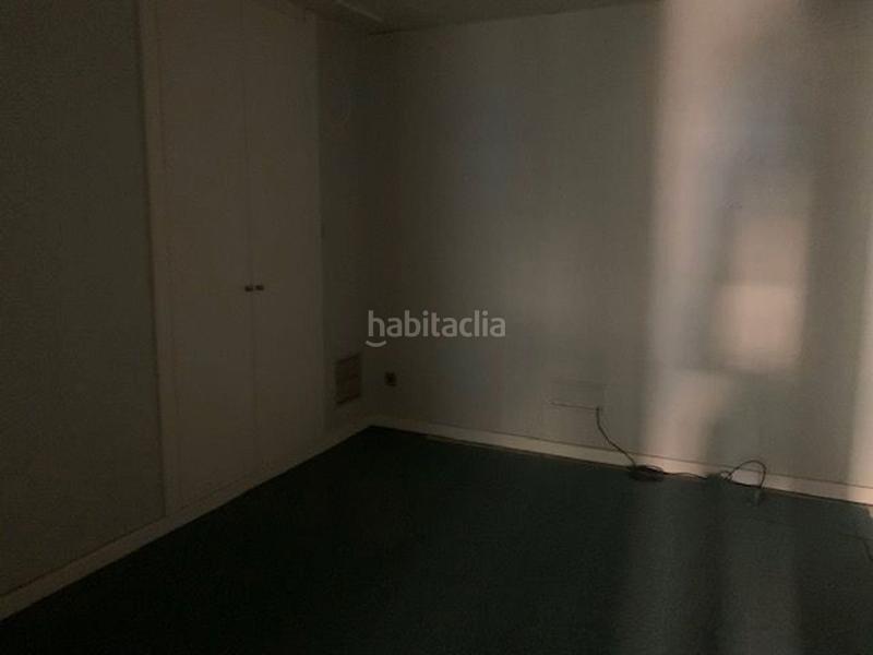 Foto df1745c3-9648-4983-a50d-e884b900e4b4. Lloguer local comercial a plaza constitución s/n a Puertollano