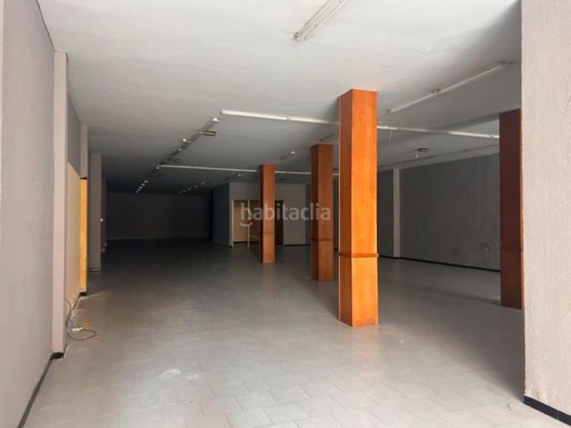 Foto a968bf77-17f5-46b9-a05a-a98e4f22c7be. Lloguer local comercial a Centro Puertollano