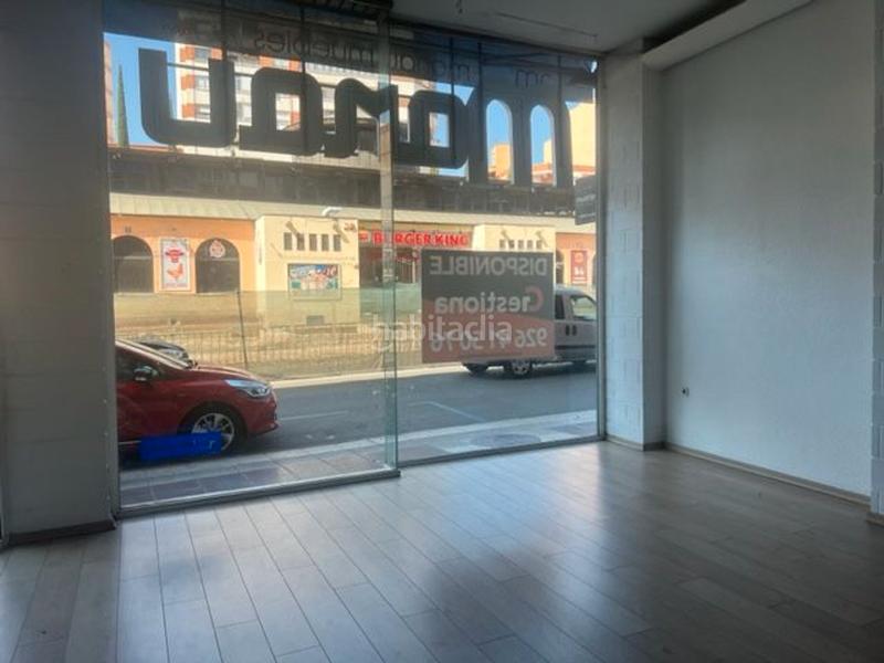 Foto 61f6eba0-0edd-44f7-9af0-551019374351. Affitto locale commerciale in Centro Puertollano