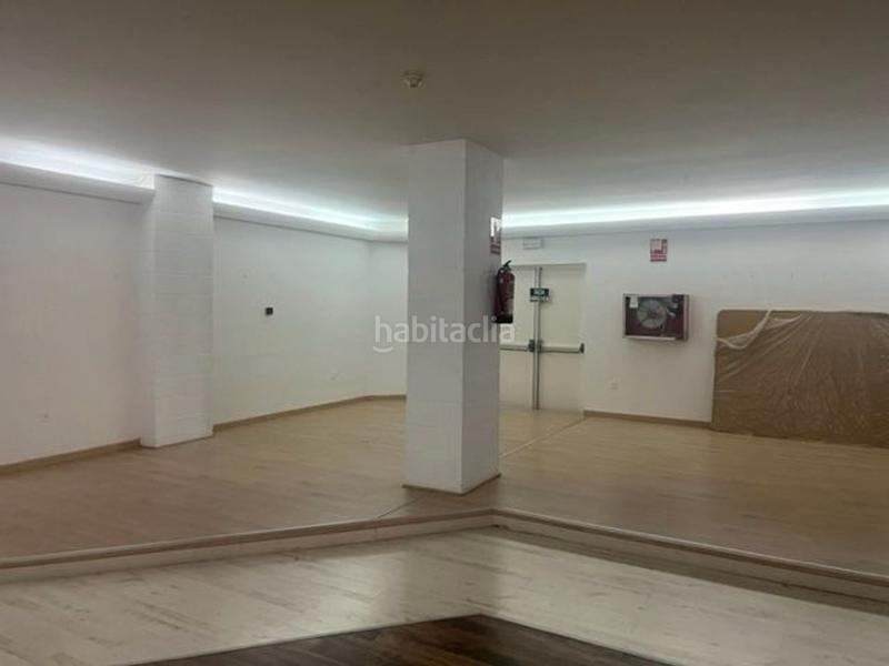 Foto f28f2f63-0d41-4515-b0f7-2fa6eba0933b. Affitto locale commerciale in Centro Puertollano