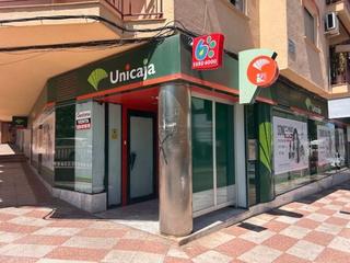 Local commercial à Carretera de Almodóvar