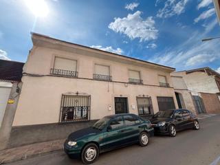 Casa a Calle el verde 43d. Casa en venta en la calle verde en villarubia de los ojos