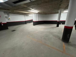 Aparcament cotxe a Calle santa ana 107. Plaza de garaje en venta en c/ santa ana en villarrubia de los o