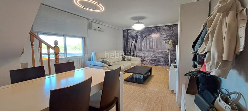Foto cbbb0e40-b5a7-4091-a73e-e6bc93679d59. Dúplex espectacular duplex con cochera y trastero en Puertollano