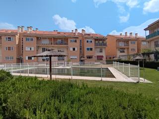 Pis  Carretera toledo. Piso de 1 dormitorios en zona residencial con piscina.
