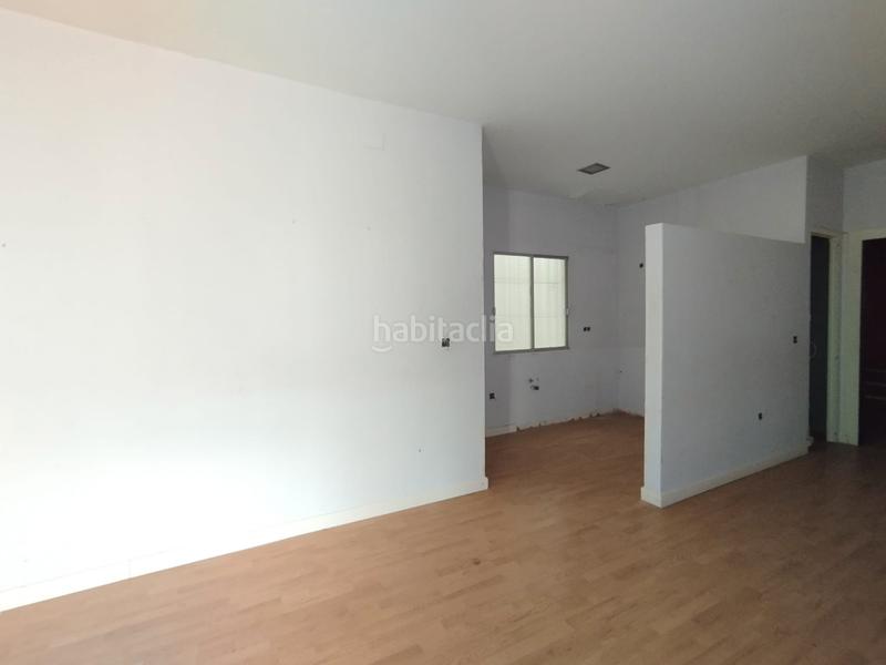 Foto 12bced47-20d4-497d-ae76-5f7ce51b2d4e. Local commercial dans calle campo 31 dans Tomelloso