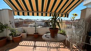 Appartement à Calle de don víctor peñasco 72. Atico en pleno centro de tomelloso