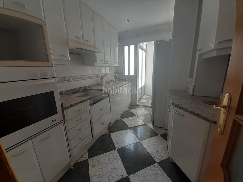 Foto 3483f72b-ac25-4abb-9ffd-f7991061bd89. Flat with heating in Centro Puertollano