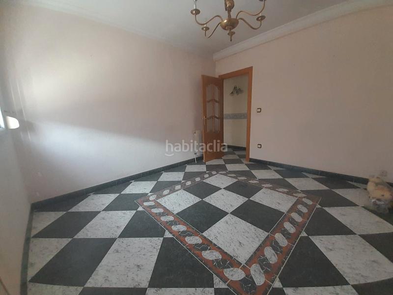 Foto daed4d3b-0bae-4fd4-8ebd-58f704689d48. Flat with heating in Centro Puertollano