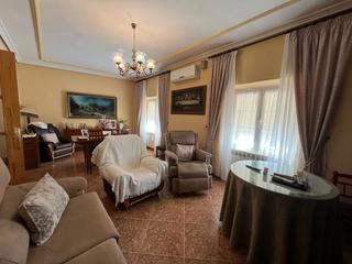 Maison  Calle pelayo. Fantastica casa independiente ,ideal para entrar a vivir.