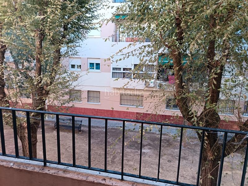 Foto b5529983-5dfe-47f0-95d9-6132f223fd86. Piso **piso en venta en grupo juan y manuel chacón - oportunidad única** en Daimiel