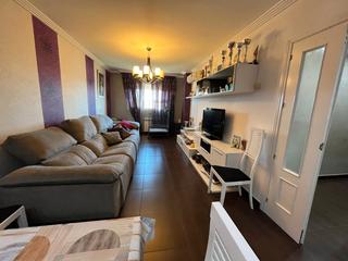 Appartement  Calle jerez. Fantastico piso de 3 dormitorios con plaza de garaje y trastero