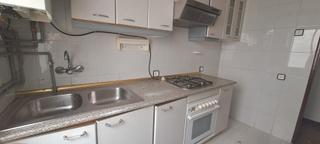 Appartement  Avenida primero de mayo. Piso para reformar en zona centro