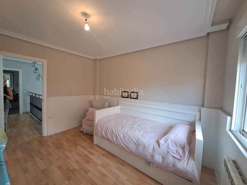 Foto 019db6b1-3021-453a-a3a0-c3abc68dbaeb. Casa con riscaldamento parcheggio piscina in PAU 2-600 Puertollano