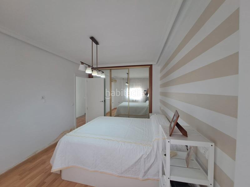 Foto 476020ea-30bd-4f4f-a9a5-7707af26172e. Casa con riscaldamento parcheggio piscina in PAU 2-600 Puertollano