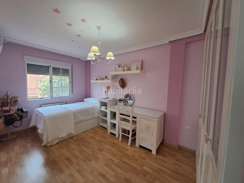 Foto 6df9f133-065c-40a1-84ca-2e46e04341ba. Casa con riscaldamento parcheggio piscina in PAU 2-600 Puertollano