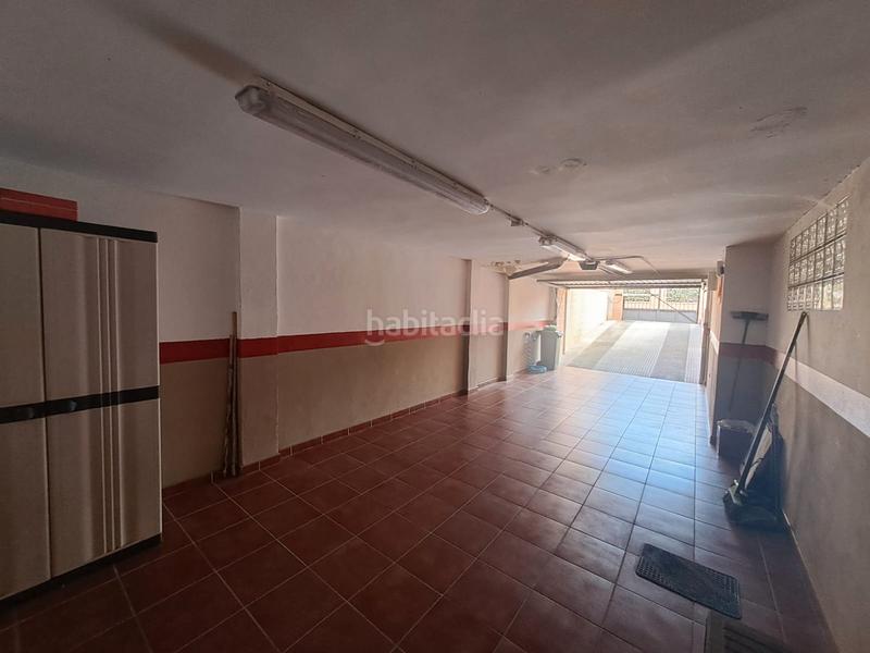 Foto c052c96b-db4e-4708-864f-32e9513149ee. Casa con riscaldamento parcheggio piscina in PAU 2-600 Puertollano