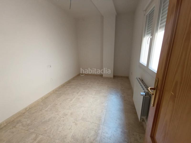 Foto 65fa8103-f114-4b96-8b97-3e6edae952f3. Piso en calle quevedo 3 piso de 3 dormitorios en buena zona en la localidad en Socuéllamos