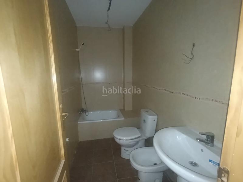 Foto 9584de1a-657f-4e23-8351-d997676d969e. Piso en calle quevedo 3 piso de 3 dormitorios en buena zona en la localidad en Socuéllamos