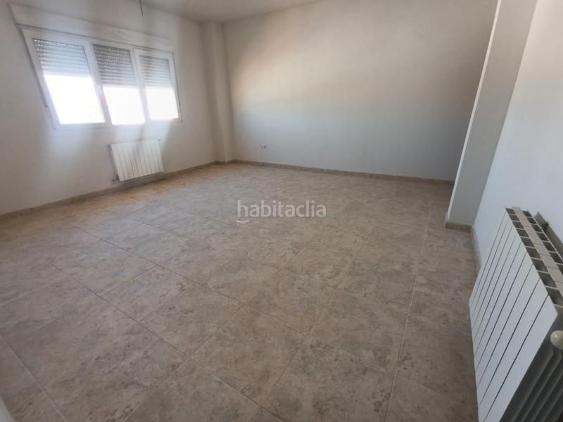 Foto beff3e08-23ef-49e4-9311-cbf3b89806b5. Piso en calle quevedo 3 piso de 3 dormitorios en buena zona en la localidad en Socuéllamos