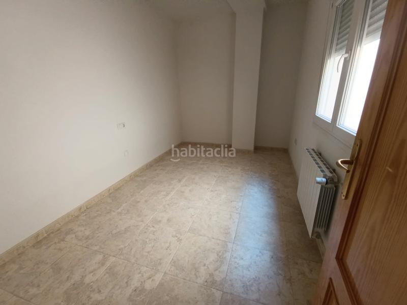 Foto cdfe81f0-7a4b-449a-a3ee-6840e6093a8b. Piso en calle quevedo 3 piso de 3 dormitorios en buena zona en la localidad en Socuéllamos