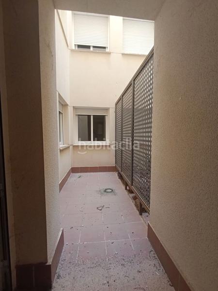 Foto 0d224c9f-26a7-46a0-86fa-b50588791731. Piso  a estrenar – 3 dormitorios, 2 baños, garaje y piscina en Pozuelo de Calatrava