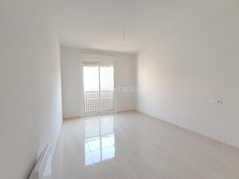 Foto 1b0f1d3a-f787-45d6-a3f9-9c69b7606c95. Piso  a estrenar – 3 dormitorios, 2 baños, garaje y piscina en Pozuelo de Calatrava