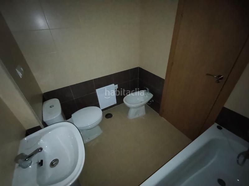 Foto 2ff8941a-4263-4018-ab49-2399de578868. Piso  a estrenar – 3 dormitorios, 2 baños, garaje y piscina en Pozuelo de Calatrava