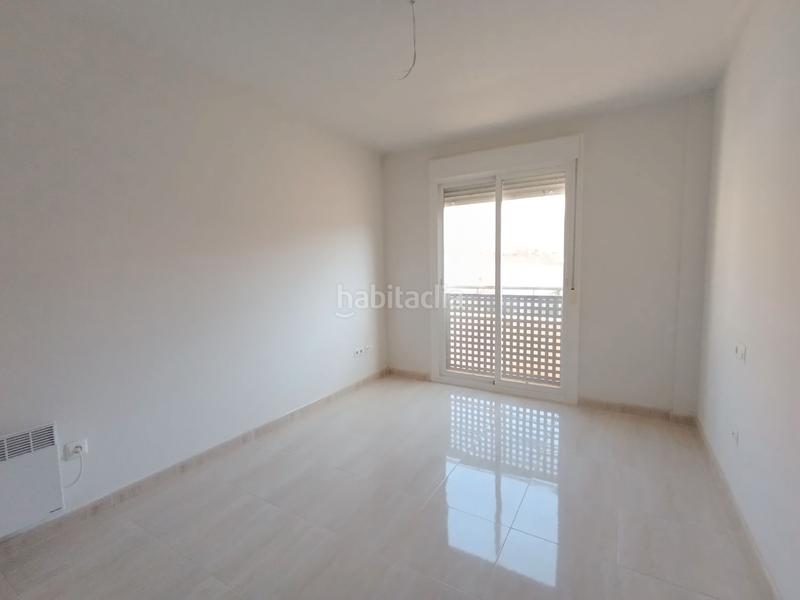Foto 33565bd9-6e52-458f-9990-efa404d5529e. Piso  a estrenar – 3 dormitorios, 2 baños, garaje y piscina en Pozuelo de Calatrava