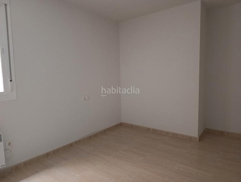Foto 3a97969f-dca3-4c85-b27e-28b2eb792cfe. Piso  a estrenar – 3 dormitorios, 2 baños, garaje y piscina en Pozuelo de Calatrava