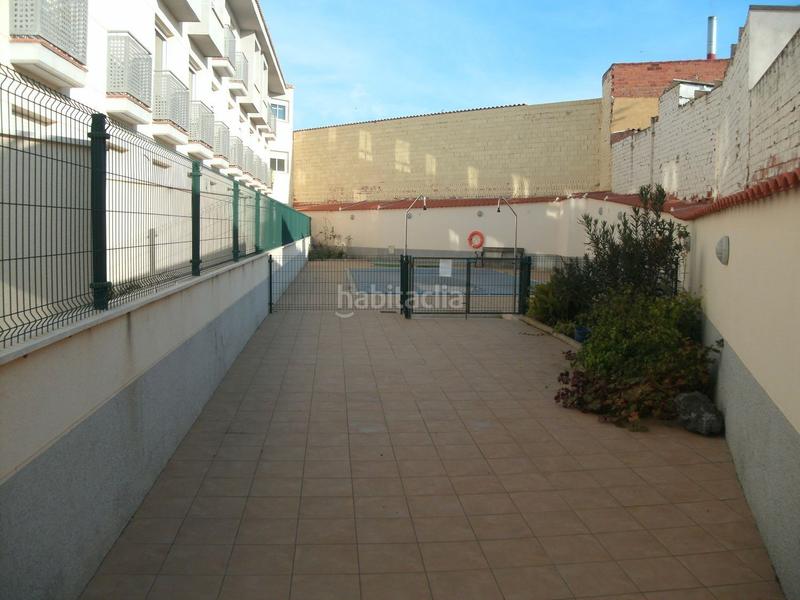 Foto 592c1108-ccf7-497e-a503-8110d983abd0. Piso  a estrenar – 3 dormitorios, 2 baños, garaje y piscina en Pozuelo de Calatrava