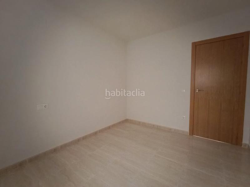 Foto 615b6278-1bbc-4104-83ba-f94fd25b1ee2. Piso  a estrenar – 3 dormitorios, 2 baños, garaje y piscina en Pozuelo de Calatrava