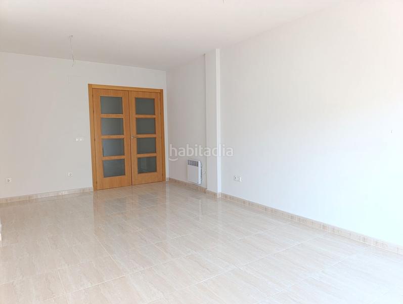 Foto 64680aaf-c236-4e5a-8f7d-55c571527ec2. Piso  a estrenar – 3 dormitorios, 2 baños, garaje y piscina en Pozuelo de Calatrava