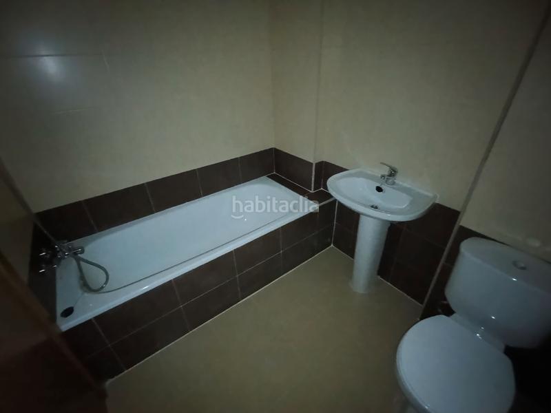 Foto 8059828d-a1f2-4bb3-81b5-533e96d463e0. Piso  a estrenar – 3 dormitorios, 2 baños, garaje y piscina en Pozuelo de Calatrava