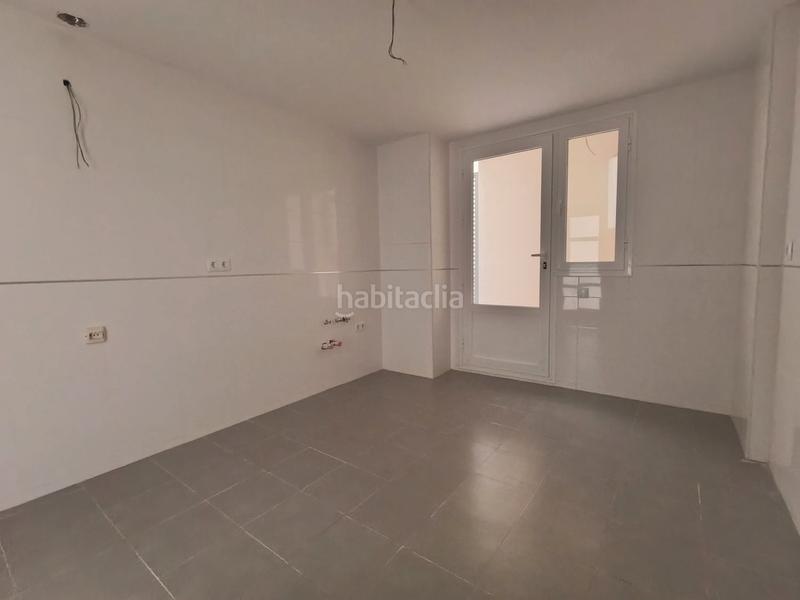 Foto c7edcc61-206f-45a6-85b5-a2eccf4a6d37. Piso  a estrenar – 3 dormitorios, 2 baños, garaje y piscina en Pozuelo de Calatrava