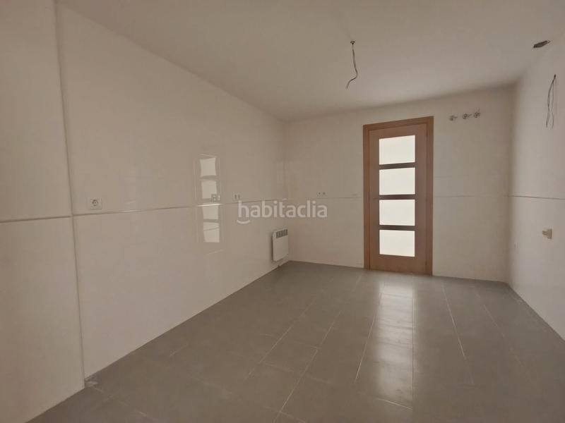 Foto cdd1f2f8-87f8-40bb-8556-c4df9c3428a1. Piso  a estrenar – 3 dormitorios, 2 baños, garaje y piscina en Pozuelo de Calatrava