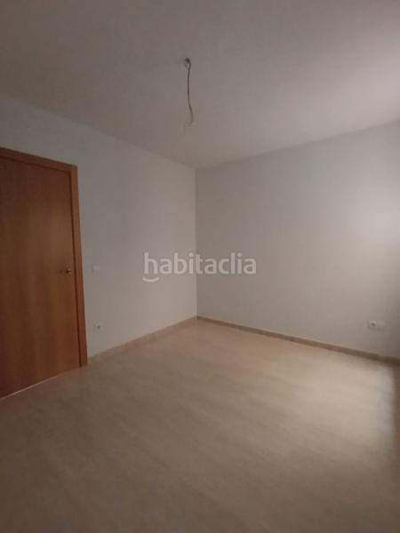 Foto ddac21ac-7569-4050-bdcc-a91e412f1734. Piso  a estrenar – 3 dormitorios, 2 baños, garaje y piscina en Pozuelo de Calatrava