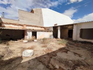Casa  Calle santa juliana. Casa de planta baja para reforma completa en tomelloso