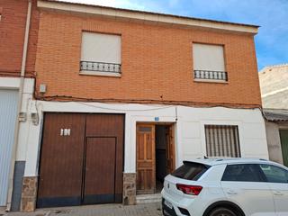 Casa  Calle conde valdelagrana. **casa pareada en venta - ideal para familias numerosas**