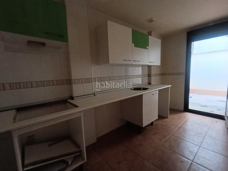 Foto 44ca5eeb-3f3c-4ed2-9f98-1a6124bc6275. Maison jumelée avec parking dans Socuéllamos