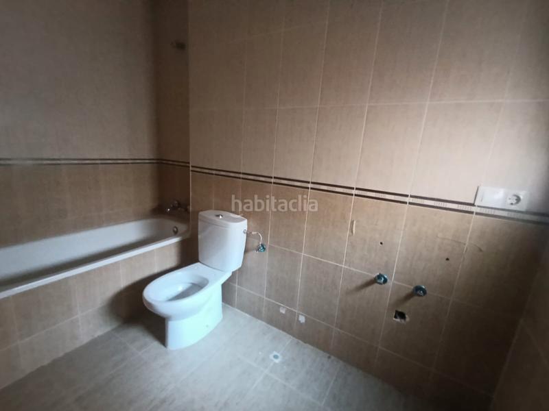 Foto ec38f3e9-36b8-44df-9a54-baaa236302dd. Maison jumelée avec parking dans Socuéllamos